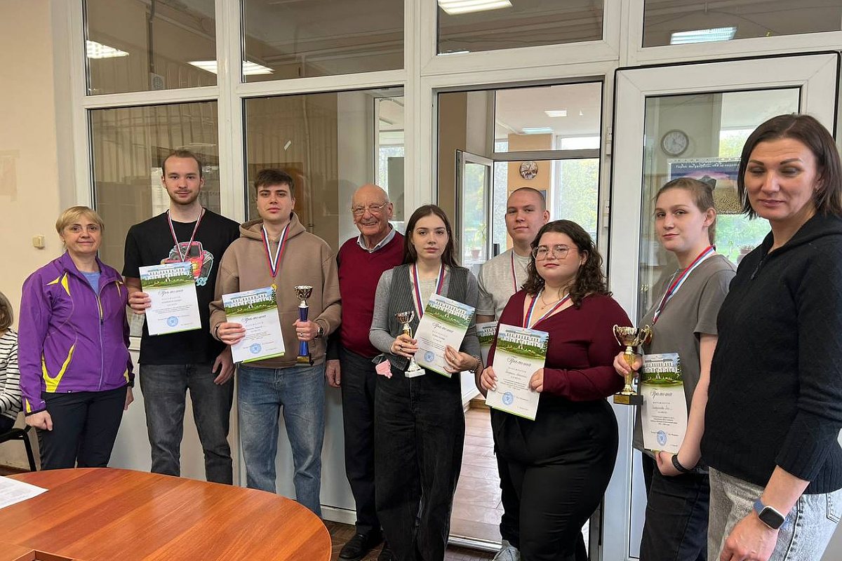 Соревнования по дартс в СПбГЛТУ