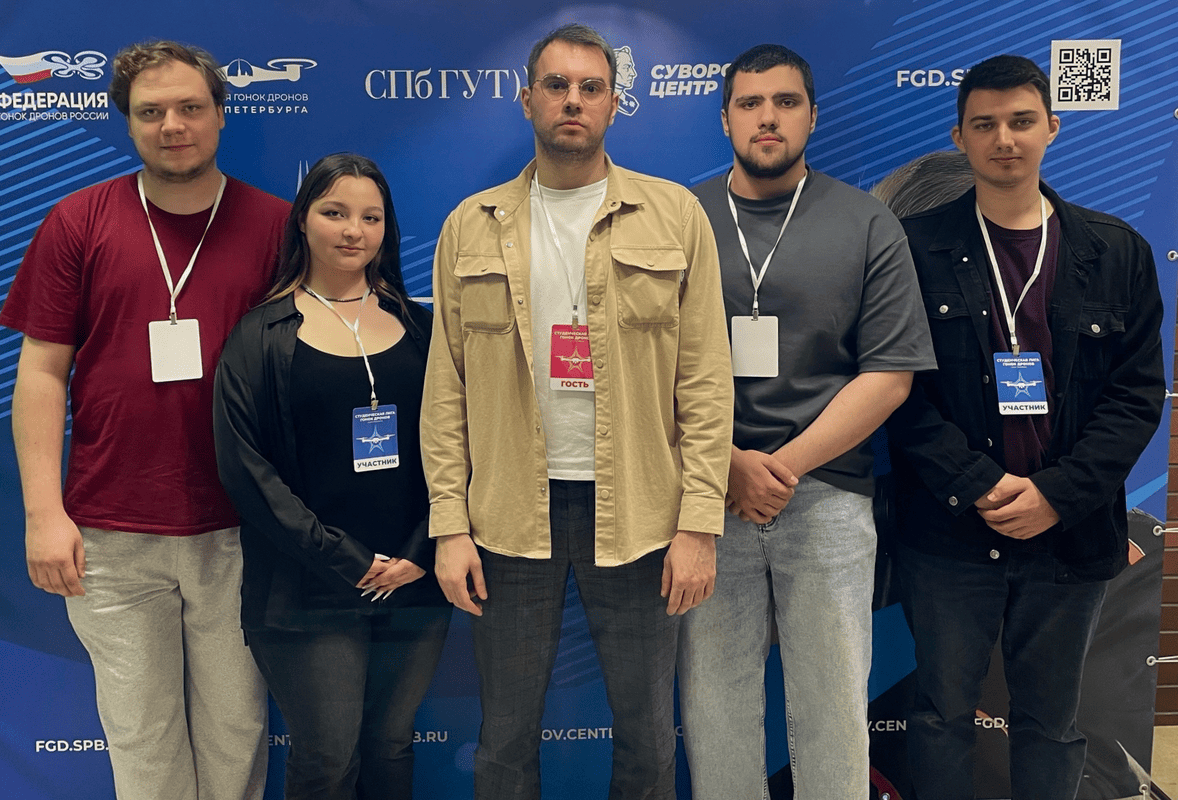 СПбГЛТУ на студенческой лиге гонок дронов