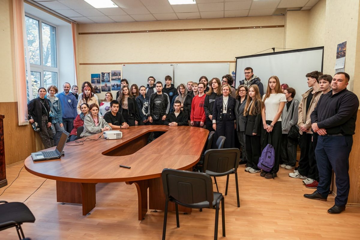 adpsu01279.jpg