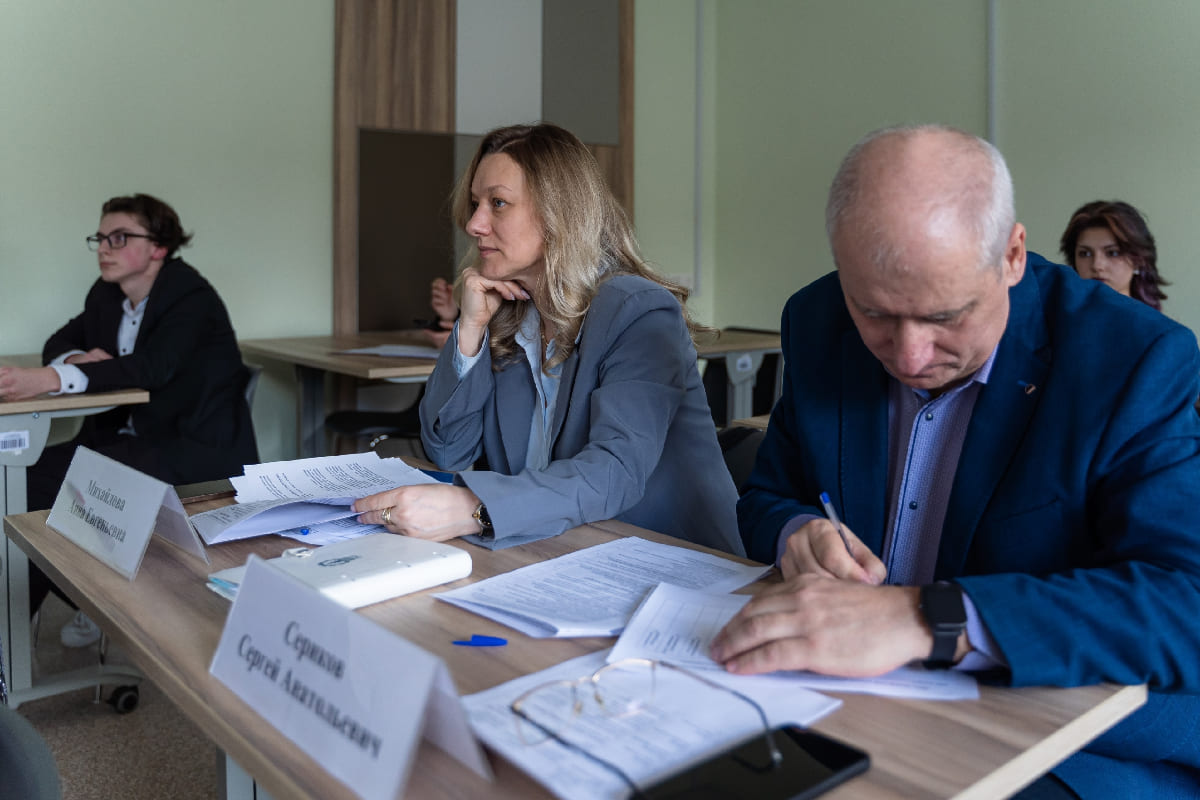 Представители СПбГЛТУ вошли в экспертную комиссию регионального конкурса проектов школ — партнёров «Сириуса»