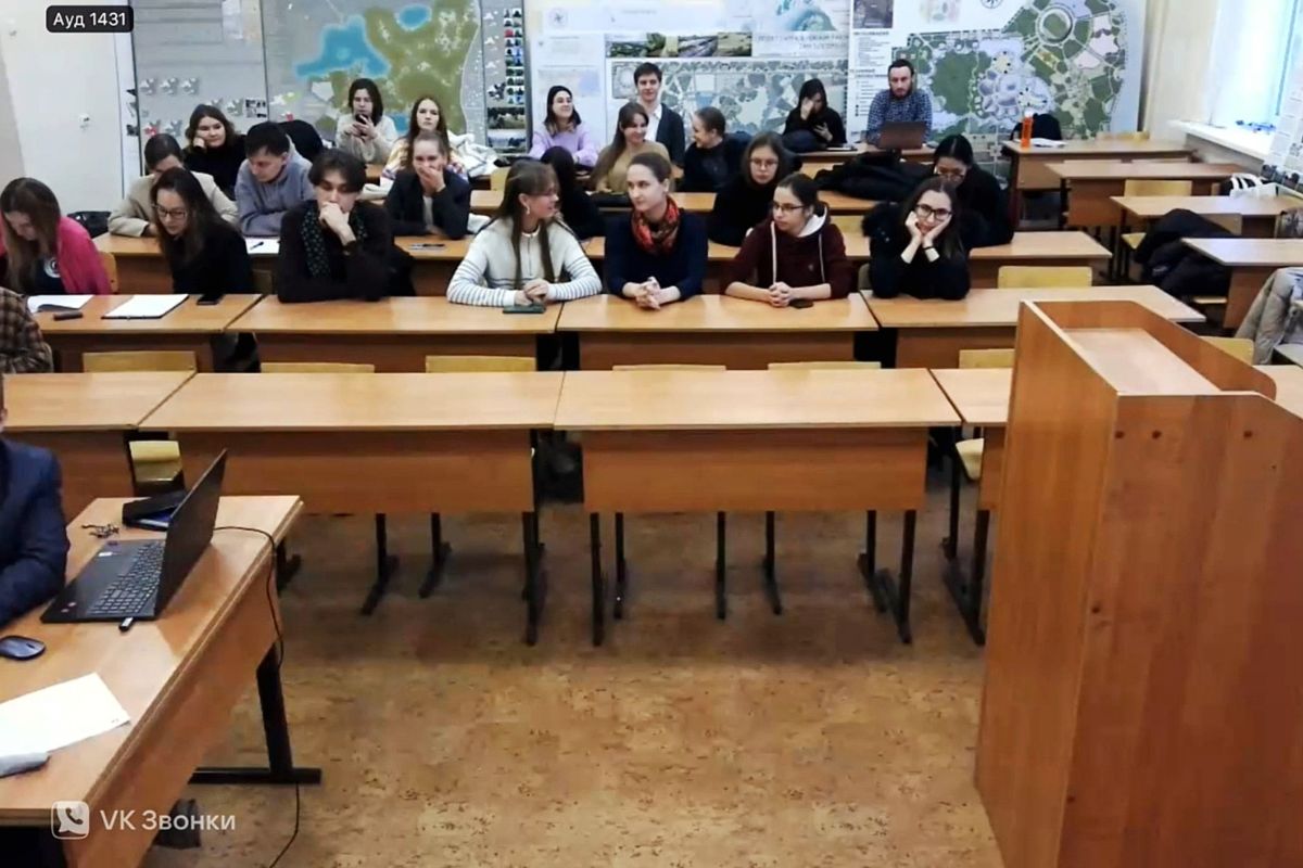 bekntu1467.jpg