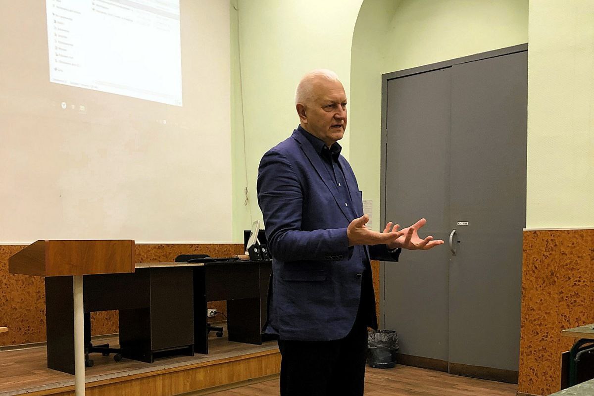 На кафедре иностранных языков прошла конференция «Лесное дело в англоязычных странах»
