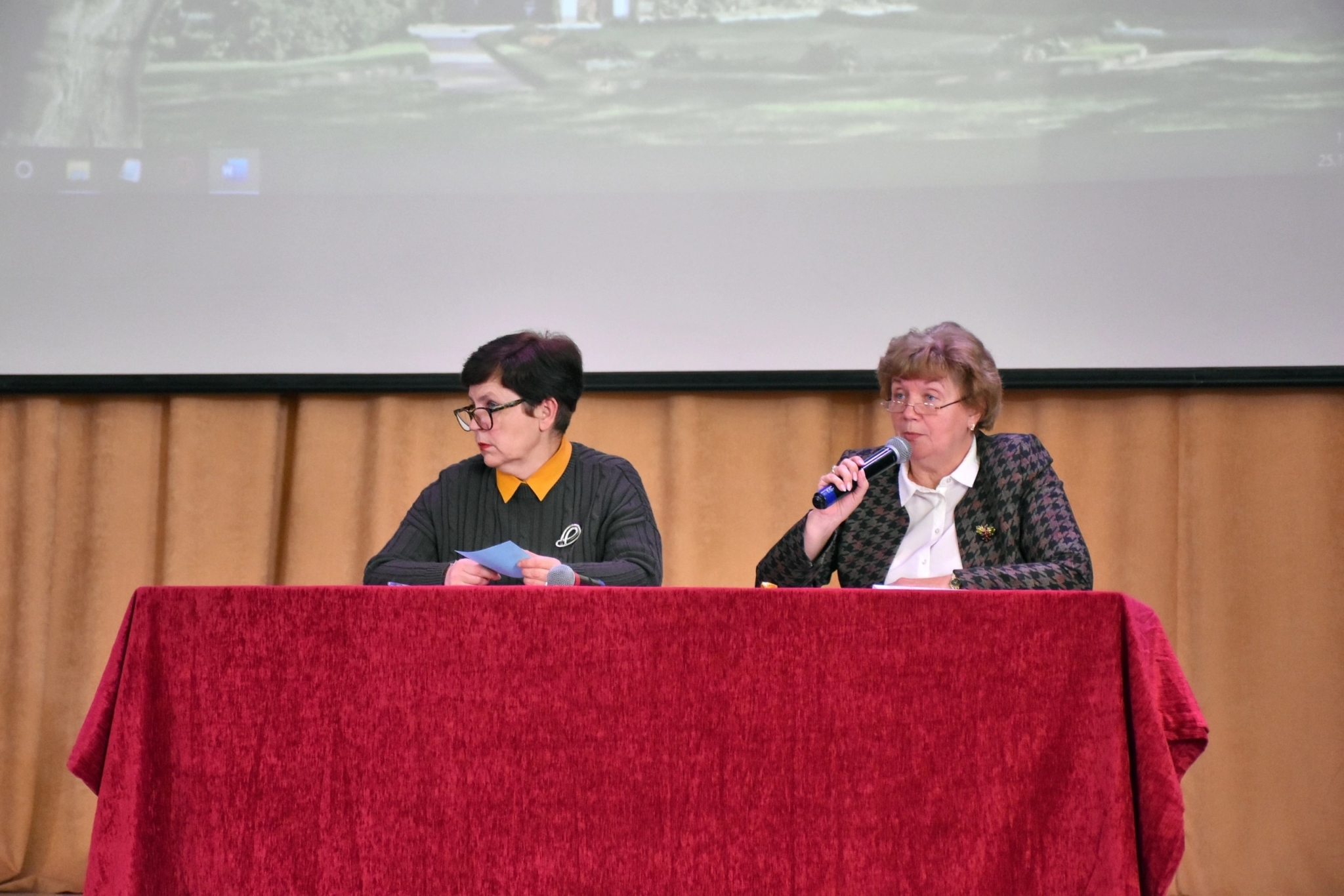 bgknsuv079.jpg
