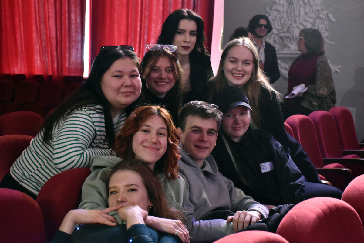 bimoqy1458.jpg