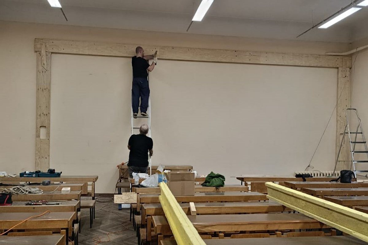 Возведение учебного стенда в СПбГЛТУ