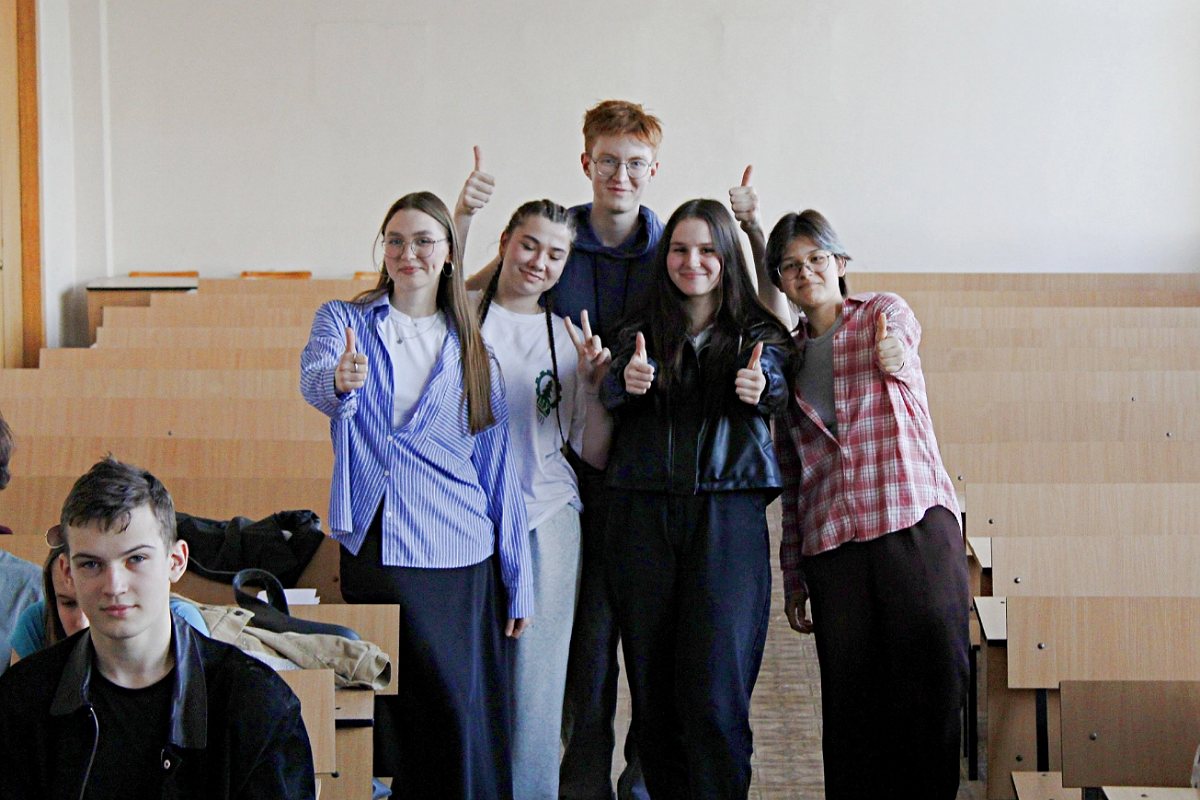 cfhijlq235.jpg