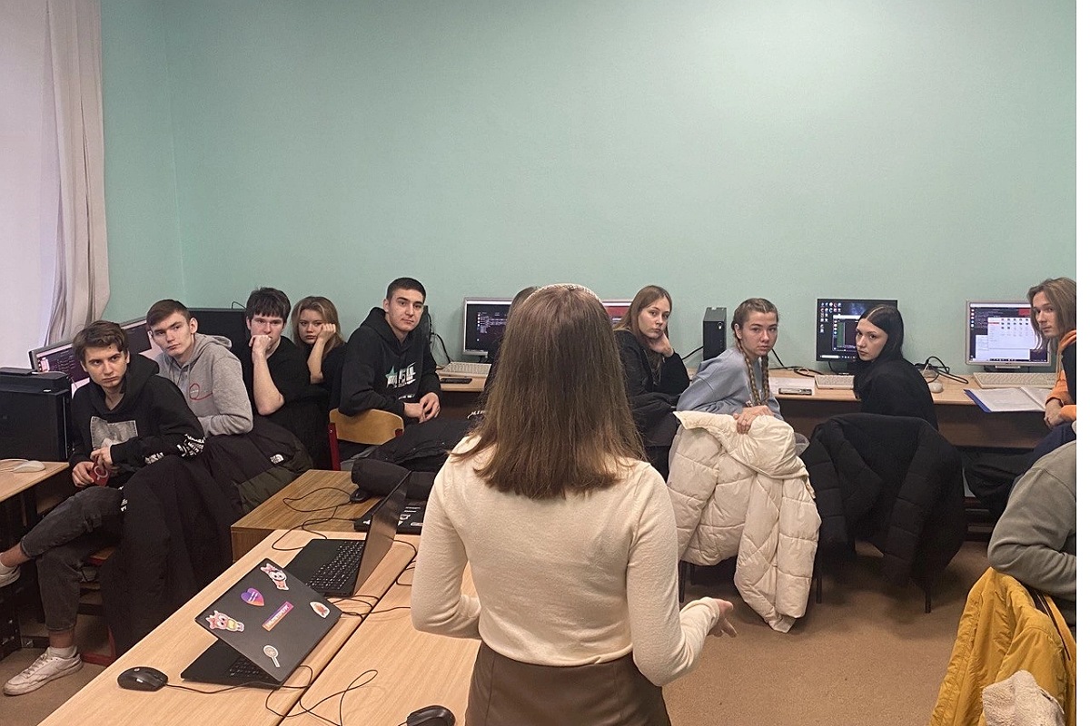 Встреча с миром данных и робототехники в СПбГЛТУ