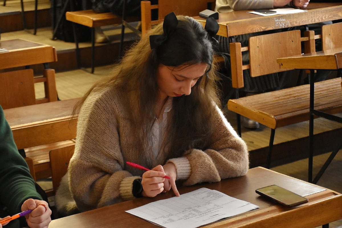 cgijz01459.jpg