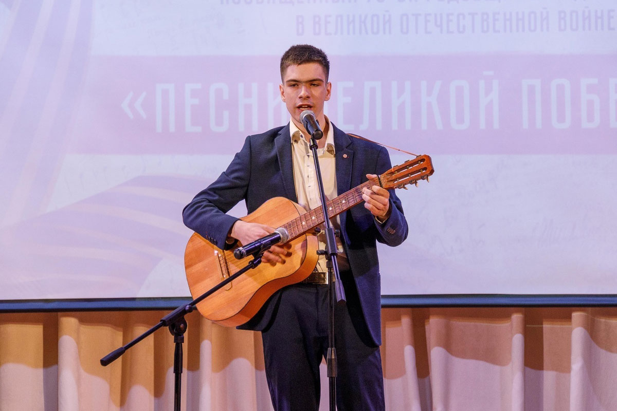 dfhimr3678.jpg