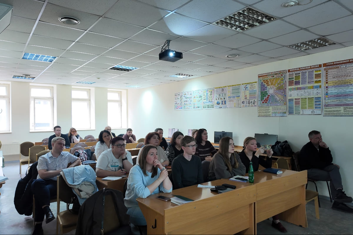СПбГЛТУ организовал обучение сотрудников Комитета лесного хозяйства Ленобласти по работе с ФГИС ЛК
