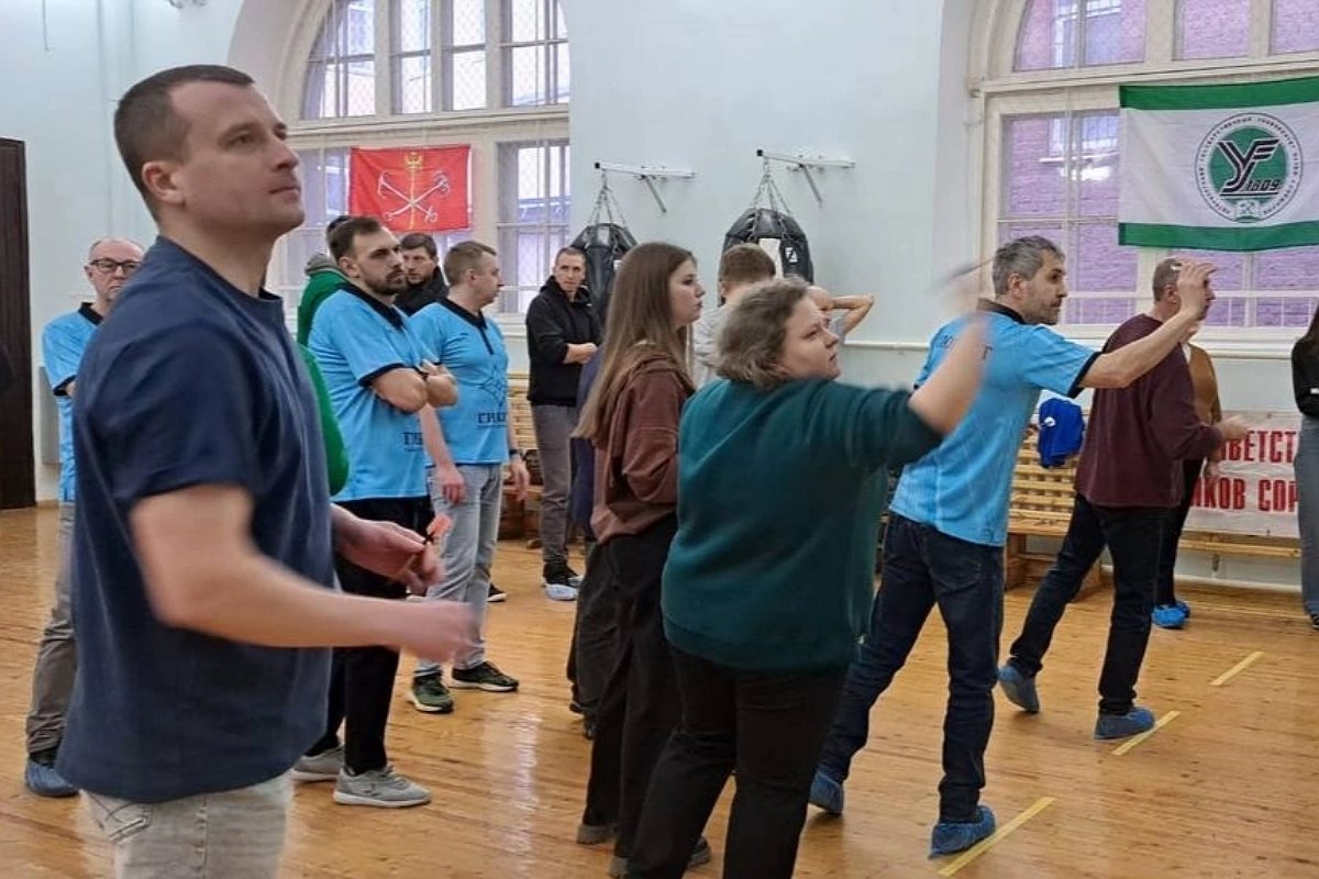 efghoqsy19.jpg