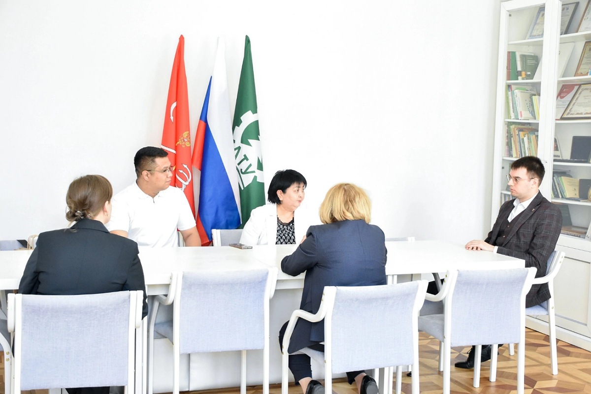 eglot01478.jpg