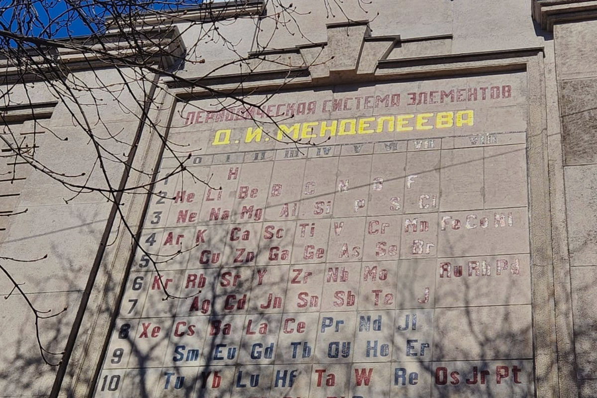fkmpqwxz29.jpg