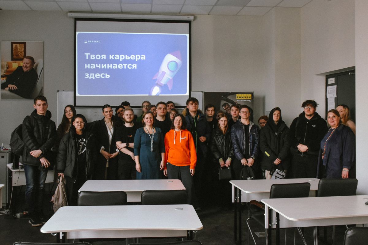 gmntuy2456.jpg