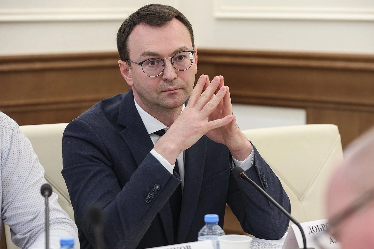 Проректор СПбГЛТУ на совещании в Совете Федерации