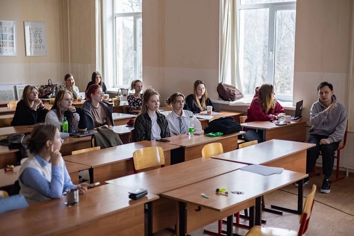 knpvxy1347.jpg