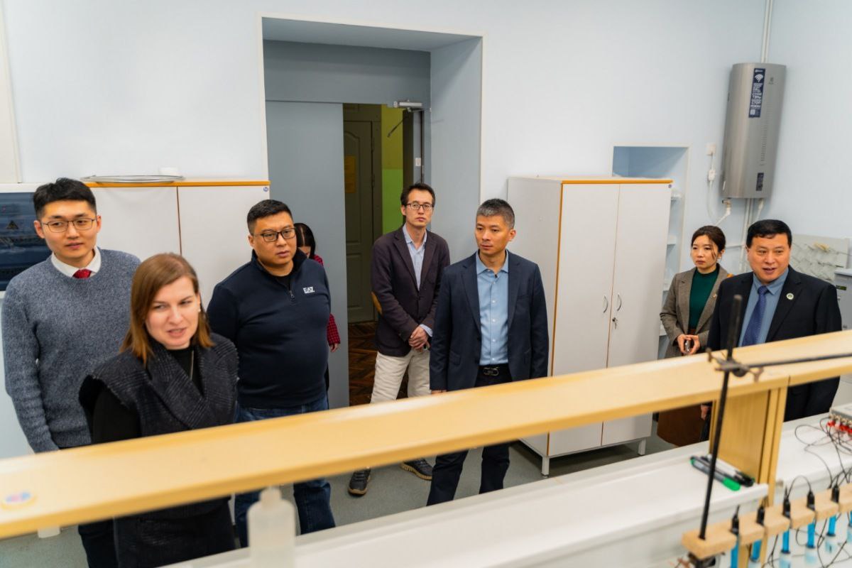 qruwz01349.jpg